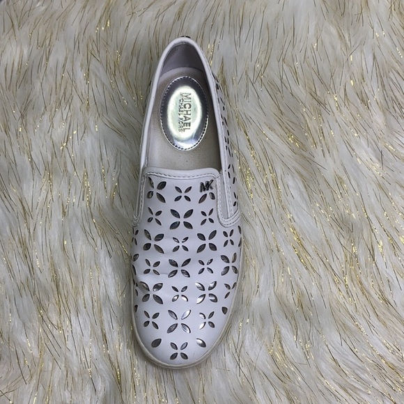 Michael Kors - White Leather Loafer with Silver 6 - Picture 8 of 13